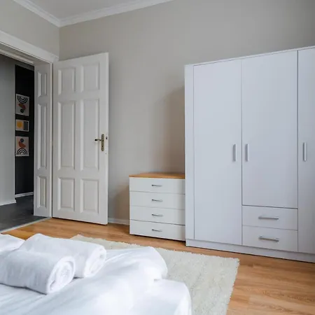 Apartment Boutique 2-bedroom In Sofia